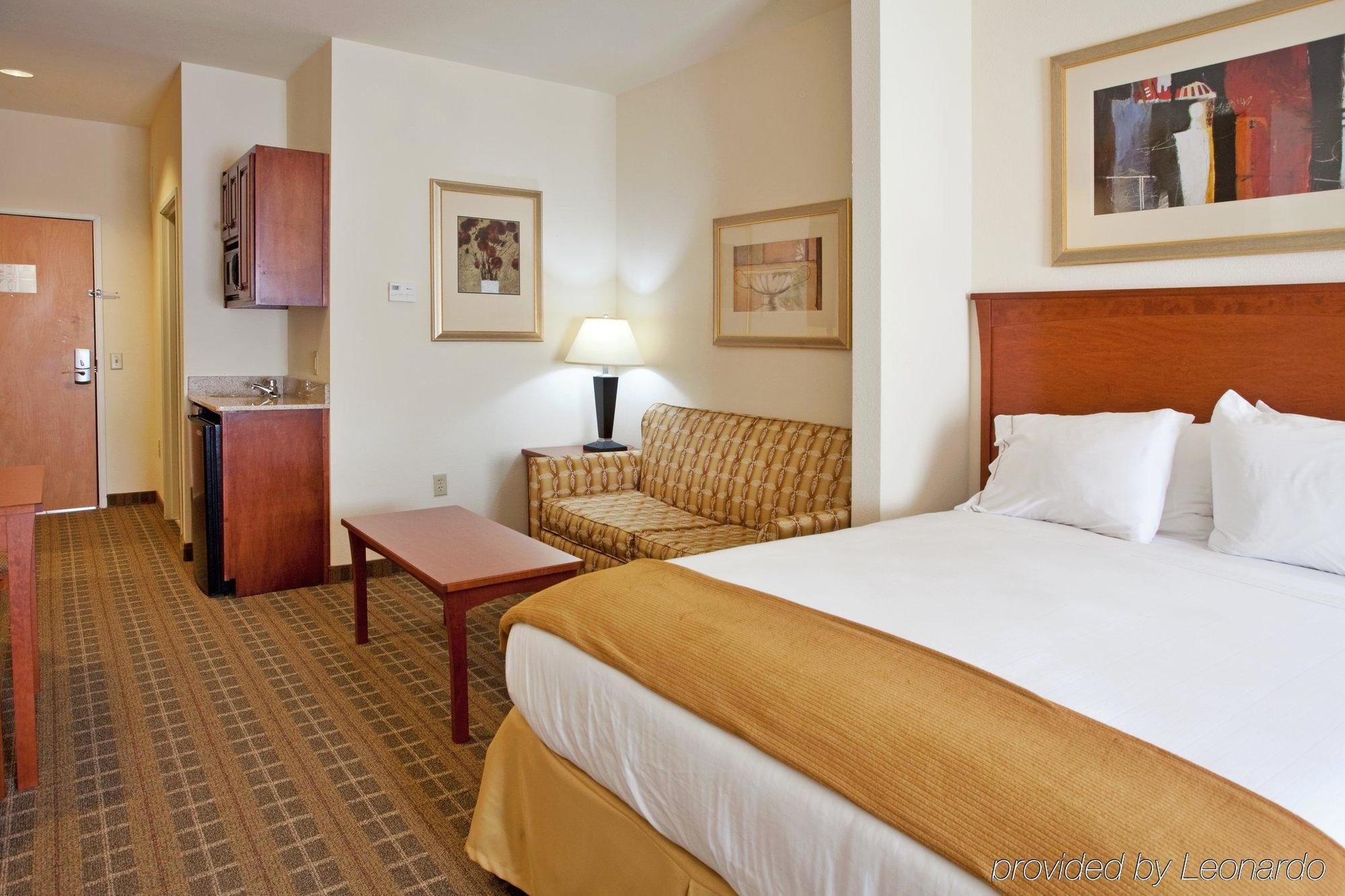 Holiday Inn Express & Suites - Hardeeville-Hilton Head By Ihg Exterior foto