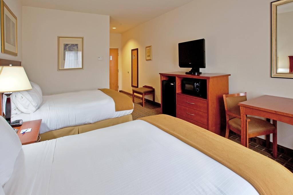 Holiday Inn Express & Suites - Hardeeville-Hilton Head By Ihg Habitación foto